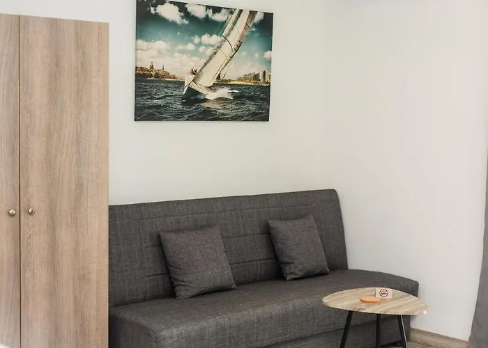 John Central Suites