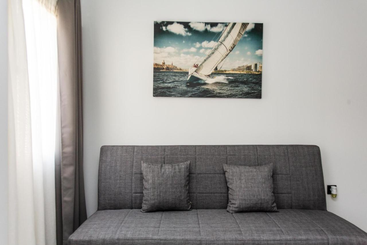 John Appartement *
